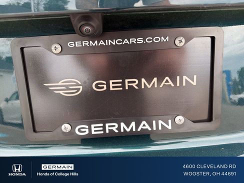 Used 2024 Cadillac XT4 Premium Luxury w/ Active Safety Package FWD image 8