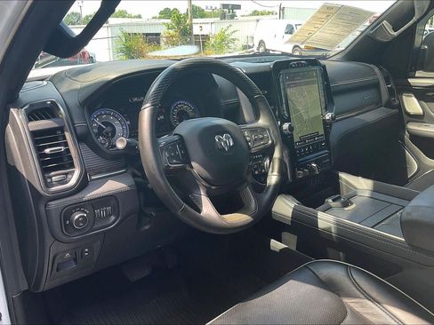 Used 2021 RAM 1500 Limited AWD/4WD image 15