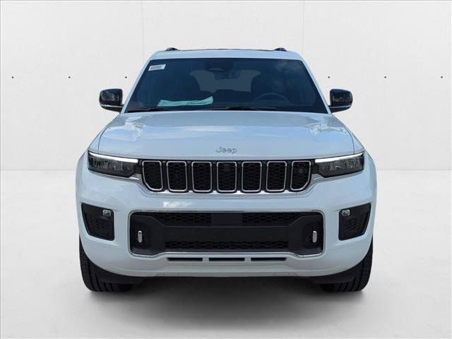 New 2025 Jeep Grand Cherokee Overland w/ Adv Protech Group III AWD/4WD image 6