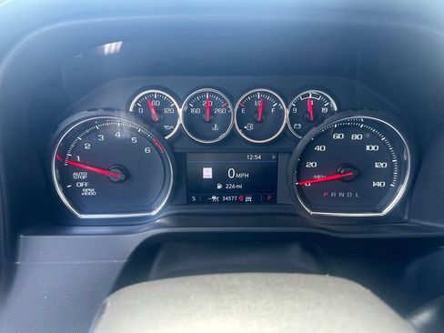 Used 2021 Chevrolet Silverado 1500 LTZ w/ LTZ Premium Package AWD/4WD image 11