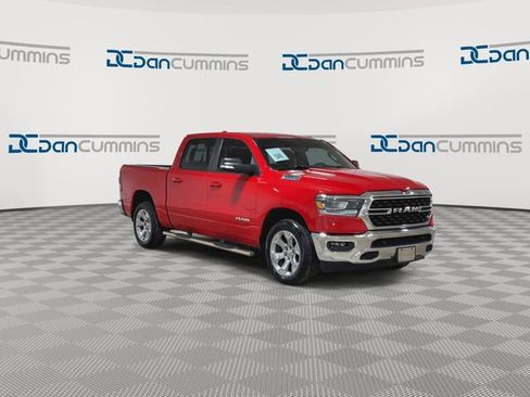 Used 2022 RAM 1500 Big Horn AWD/4WD image 3