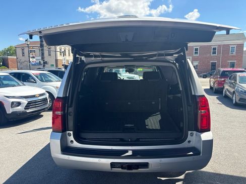 Used 2016 Chevrolet Suburban LT AWD/4WD image 19