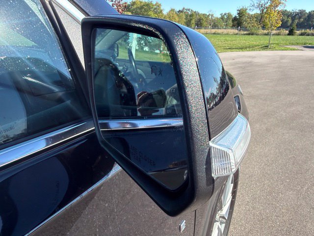 Used 2022 Chevrolet Traverse LT w/ LPO, Cargo Package AWD/4WD image 6