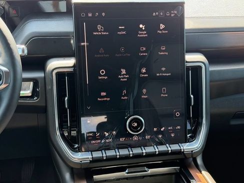 New 2026 GMC Yukon Denali AWD/4WD image 17