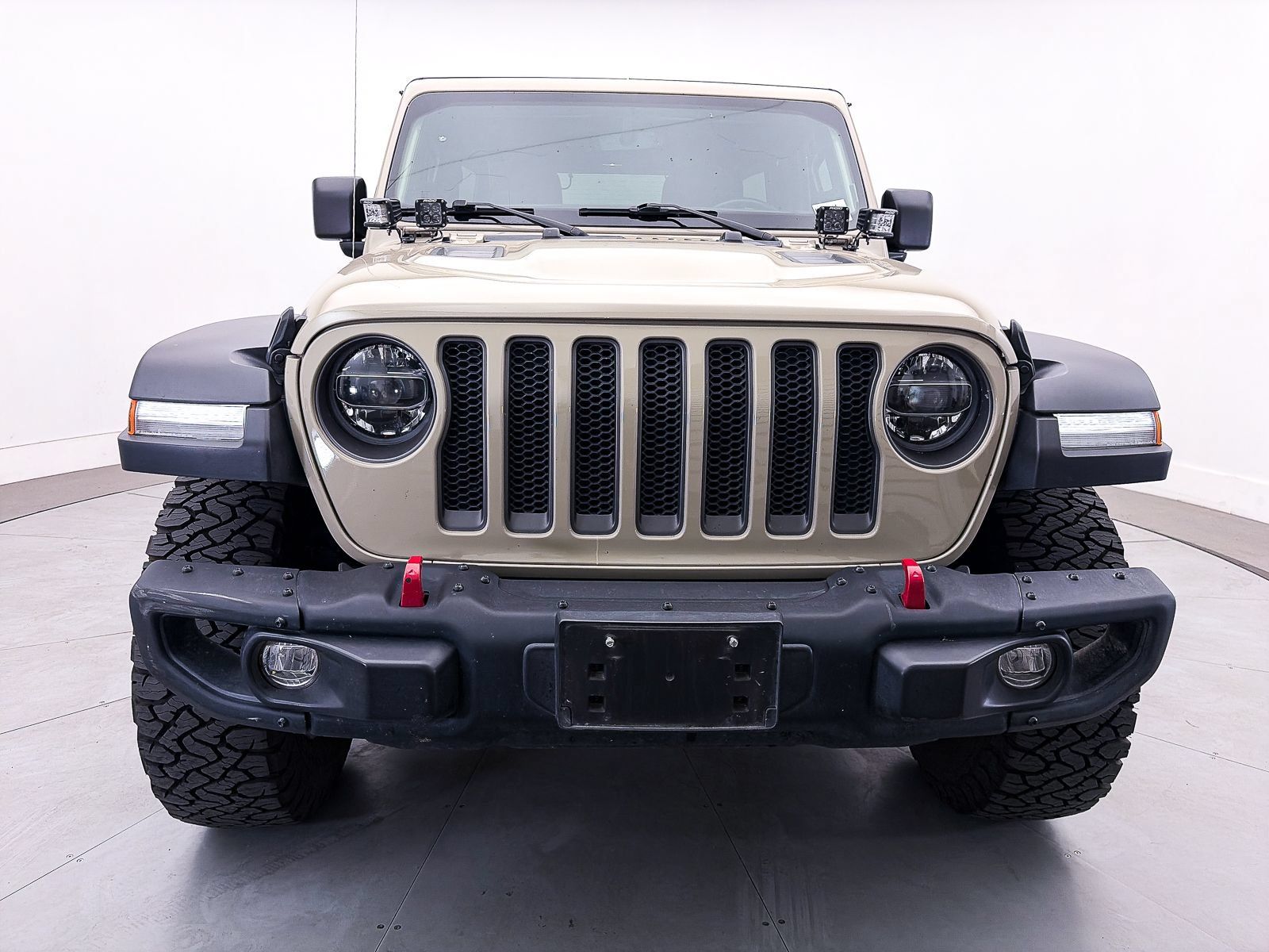 Used 2022 Jeep Wrangler Unlimited Rubicon w/ Steel Bumper Group AWD/4WD image 13