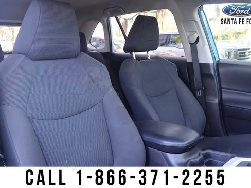 Used 2019 Toyota RAV4 LE image 24