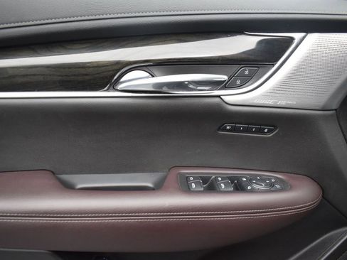 Used 2022 Cadillac XT6 Premium Luxury w/ Technology Package image 10