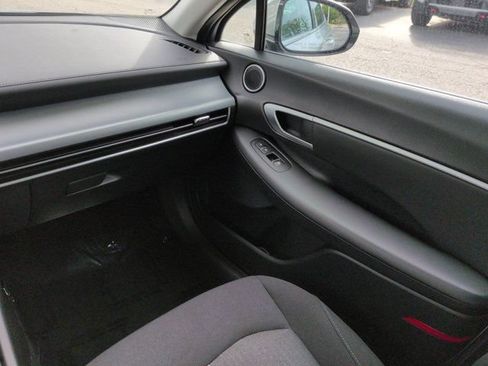 Used 2025 Hyundai Sonata SEL FWD image 15
