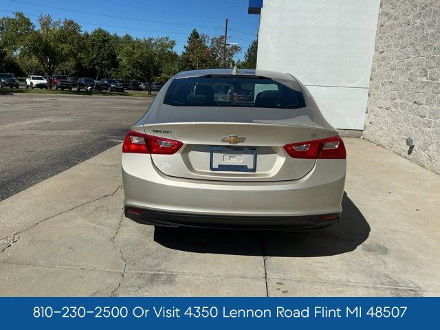 Used 2016 Chevrolet Malibu LT FWD image 10