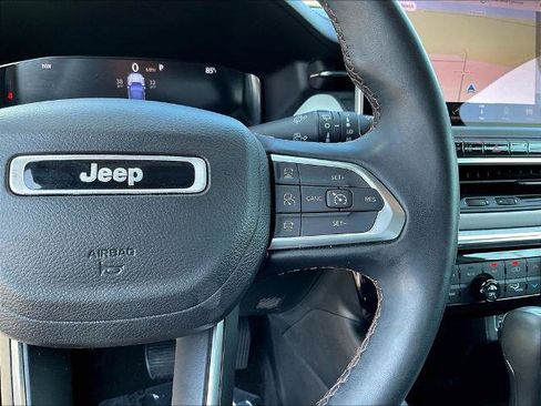 Used 2022 Jeep Compass Limited w/ Elite Group AWD/4WD image 12