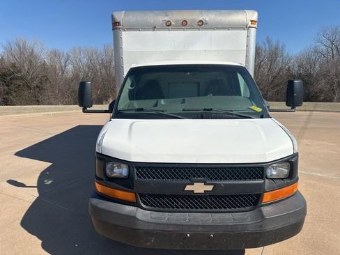 Used 2004 Chevrolet Express 3500 RWD image 8