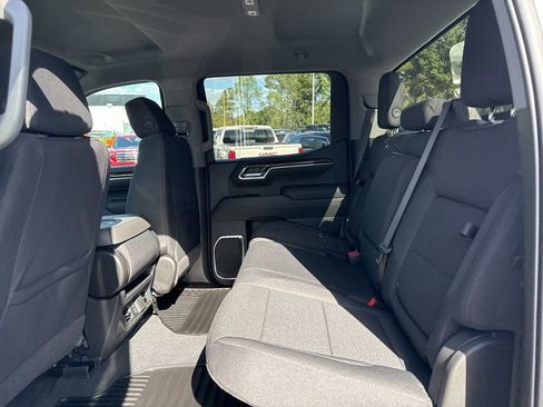 New 2026 GMC Sierra 1500 Elevation image 11
