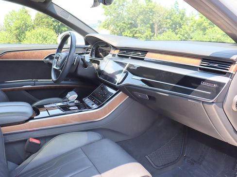 Used 2023 Audi A8 L 3.0T w/ Luxury Package AWD/4WD image 19