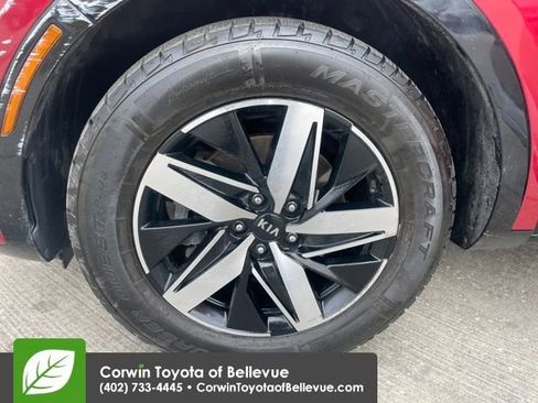 Used 2021 Kia Sorento S w/ Panoramic Sunroof Package image 22