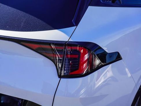 New 2026 Kia Sportage SX image 8