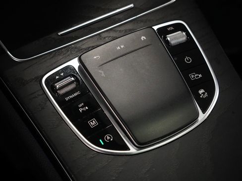 Used 2022 Mercedes-Benz GLC 300 4MATIC Coupe image 26