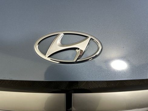 Used 2022 Hyundai Ioniq 5 SEL w/ Cargo Package image 9