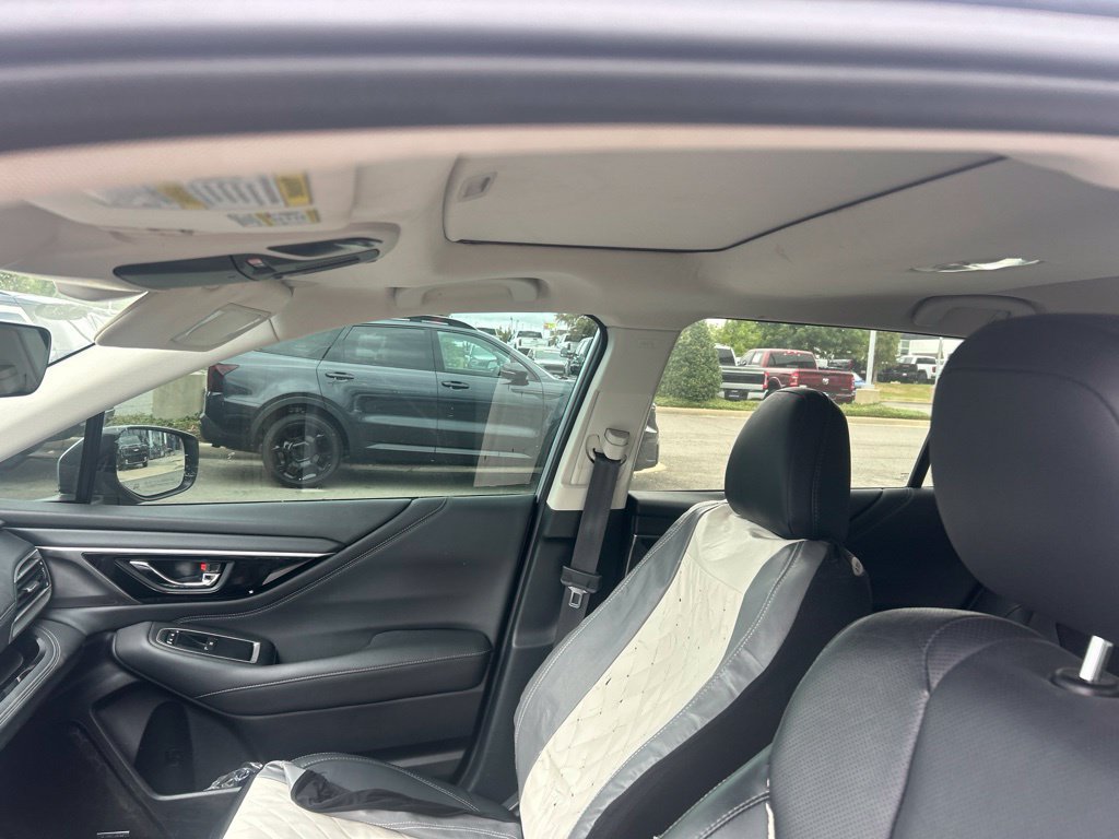 Used 2021 Subaru Outback Limited AWD/4WD image 10