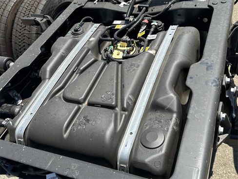 New 2025 Ford F550 2WD Regular Cab Super Duty image 16