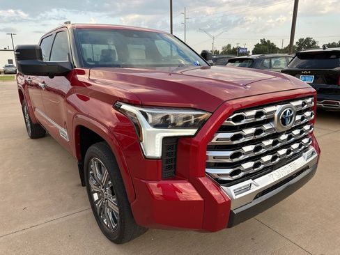 Used 2023 Toyota Tundra Capstone image 6