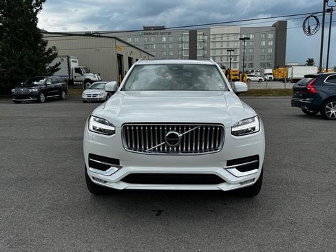 New 2025 Volvo XC90 B6 Plus w/ Protection Package Premier image 2