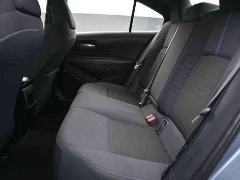 Used 2021 Toyota Corolla SE FWD image 11