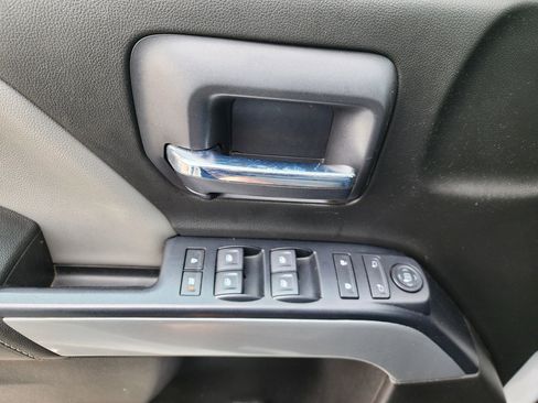 Used 2019 Chevrolet Silverado 2500 LT AWD/4WD image 35