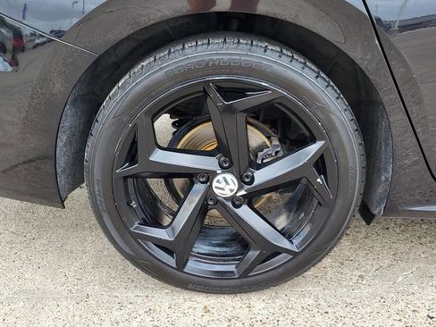 Used 2020 Volkswagen Passat 2.0T R-Line image 29