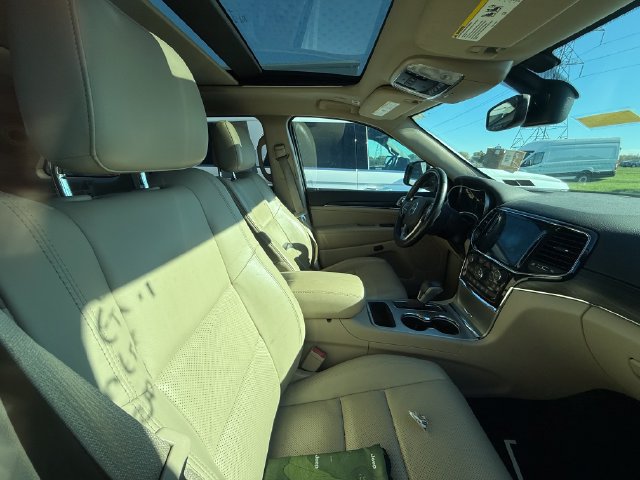 Used 2019 Jeep Grand Cherokee Limited w/ Luxury Group II RWD image 13