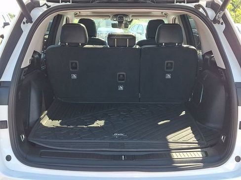 Used 2023 Jeep Grand Cherokee 4WD 4xe w/ Luxury Tech Group II image 30