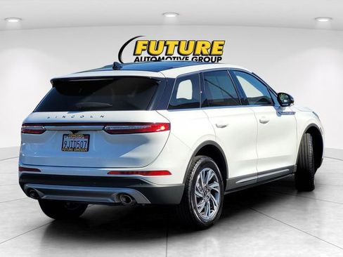 Certified 2023 Lincoln Corsair FWD w/ Equipment Group 101A image 7