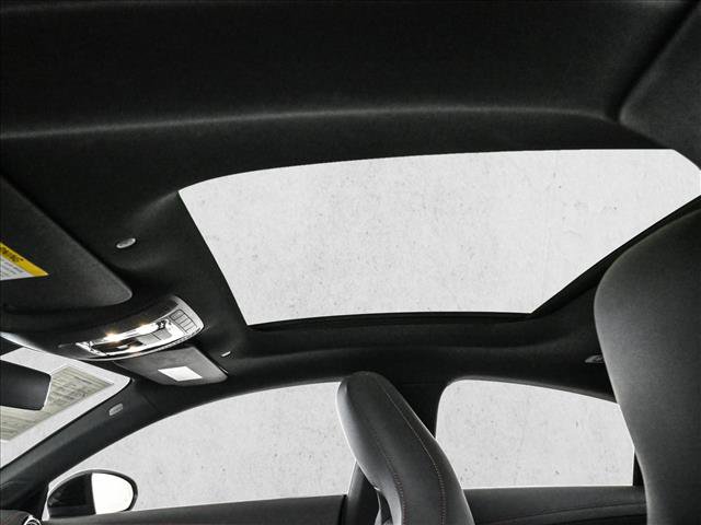 Used 2023 Mercedes-Benz CLA 250 4MATIC image 17
