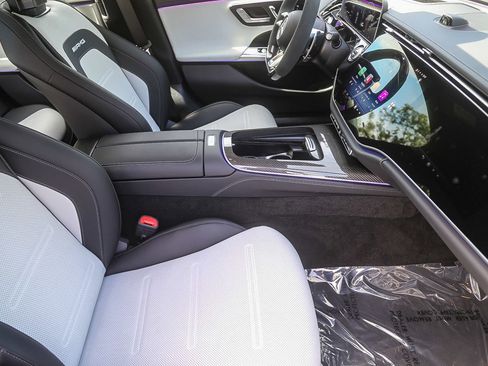 Certified 2026 Mercedes-Benz E 53 AMG e 4MATIC Sedan image 15