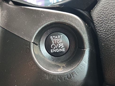 Used 2022 Jeep Renegade Sport AWD/4WD image 20