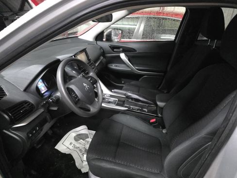 Used 2022 Mitsubishi Eclipse Cross ES AWD/4WD image 11
