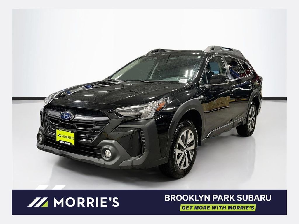 Used 2024 Subaru Outback Premium AWD/4WD image 1