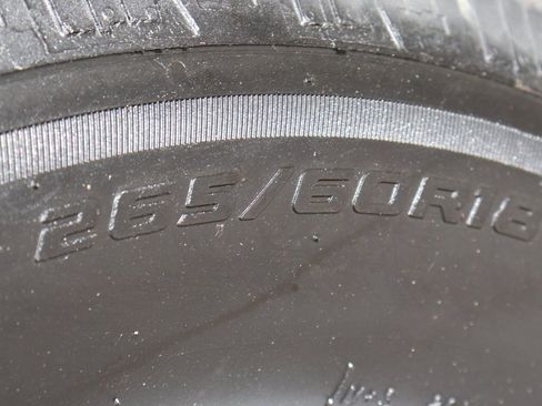 Used 2019 Dodge Durango SXT image 40