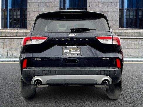 Certified 2021 Ford Escape SEL w/ Technology Package image 4