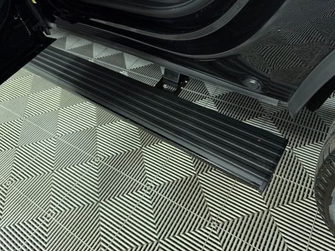 Used 2025 Lincoln Navigator L Reserve image 30