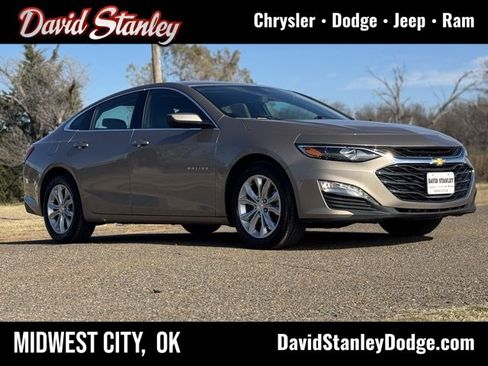 Used 2023 Chevrolet Malibu LT image 1