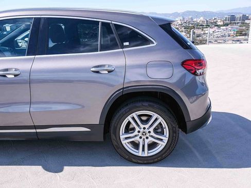 Used 2023 Mercedes-Benz GLA 250 image 8
