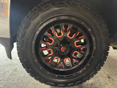 Used 2019 Chevrolet Silverado 2500 LTZ w/ Duramax Plus Package AWD/4WD image 28