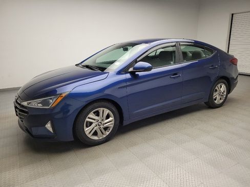 Used 2019 Hyundai Elantra SEL FWD image 2
