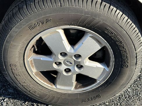 Used 2011 Ford Escape XLT w/ 202A Rapid Spec Order Code image 10