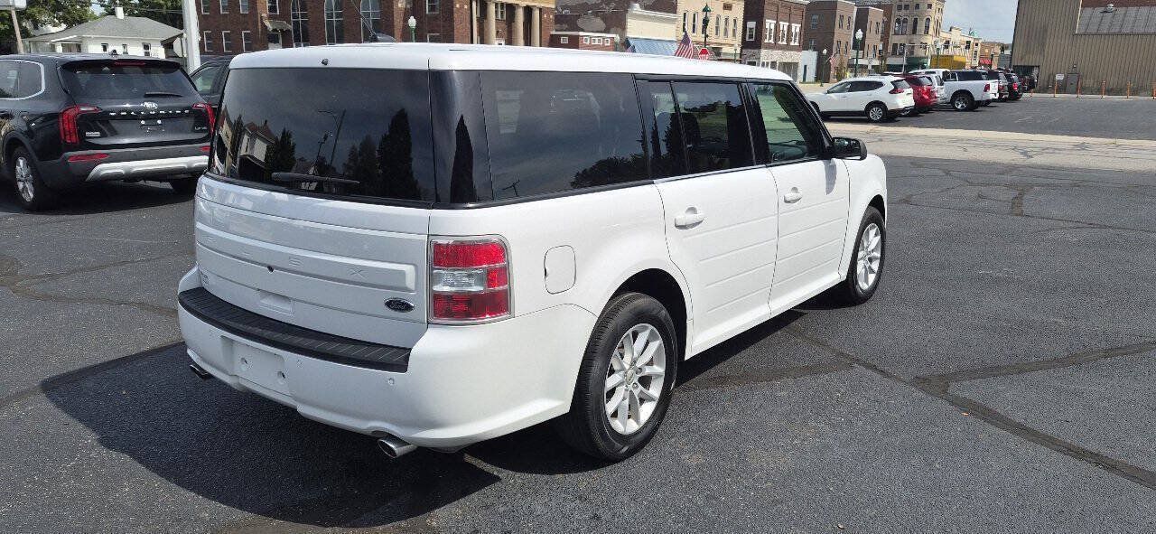 Used 2018 Ford Flex SE FWD image 5