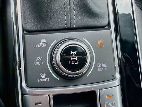 Used 2025 Kia Telluride EX X-Line AWD/4WD image 31