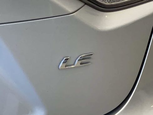 Used 2024 Toyota Corolla LE FWD image 12
