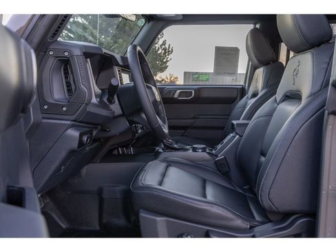 New 2025 Ford Bronco Badlands AWD/4WD image 15