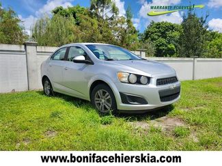 Used 2020 Chevrolet Malibu LS image 1