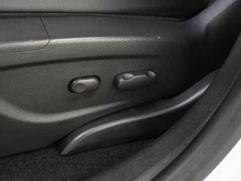 Used 2019 Buick Encore Preferred FWD image 45